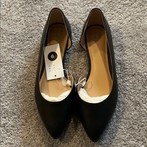 NWT black flats